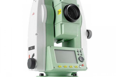 徕卡 TS02PLUS（另配含2个木制脚架，2个棱镜，2副2.15米对中杆及支架，充电器，电池，说明书，仪器箱） 全站仪